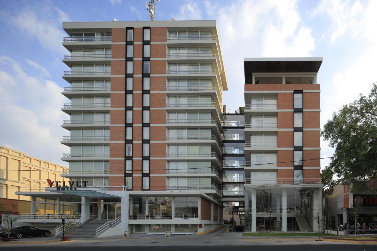 Hotel Velvet Plaza Guadalajara Exterior foto